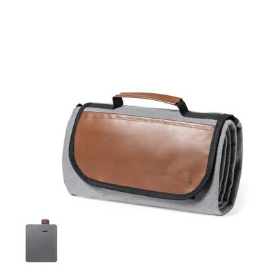 Manta de picnic RPET 120 × 150 cm con asa de cuero personalizable