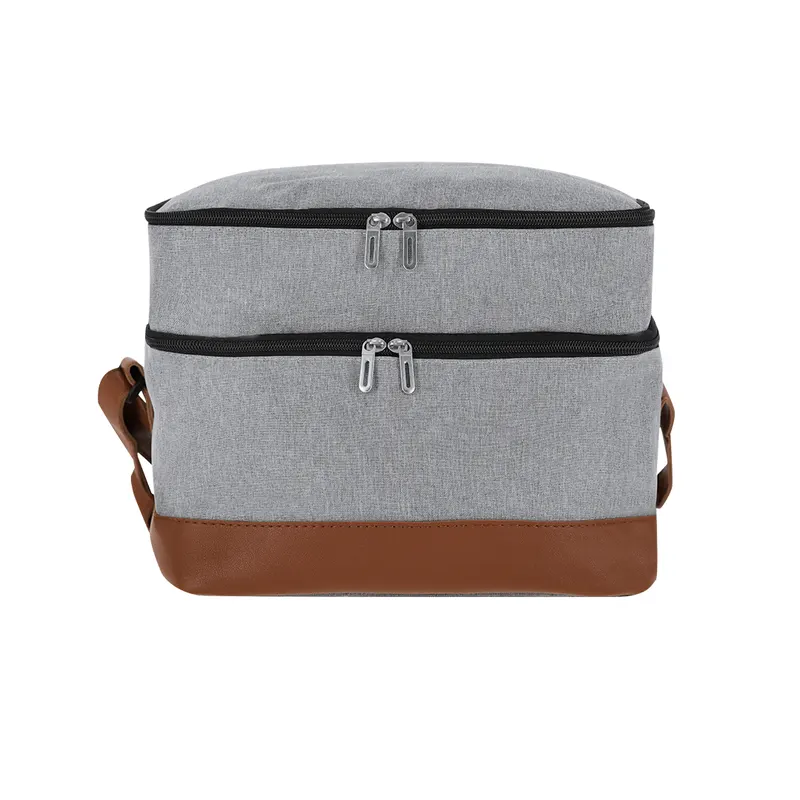 Nevera de RPET Chandak 600D 15 l con bandolera de polipiel en gris de poliéster 600D RPET/ PU/ aluminio, vista frontal