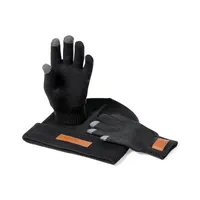 Set de gorro y guantes de acrílico táctiles Prasan de acrílico, vista lateral