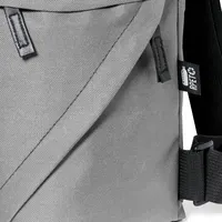 Mochila de RPET Bronul 600D cremallera invisible de poliéster 600D RPET, vista lateral
