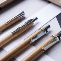 Bolígrafo pulsador de bambú Nikox tinta negra de bambú, detalle 2