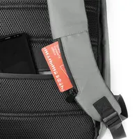 Mochila antirrobo de RPET Danium 300D acolchada de poliéster 300D RPET, vista lateral