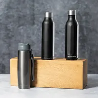 Botella térmica de acero Kabol inox 500 ml con caja de acero inox, detalle 4