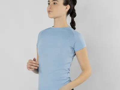 Camiseta técnica mujer bandas de malla 135 g personalizable