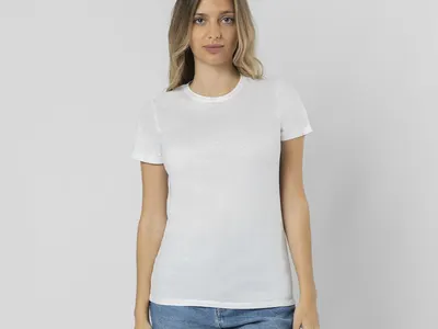 Camiseta de algodón Epika 150 g mujer en blanco personalizable