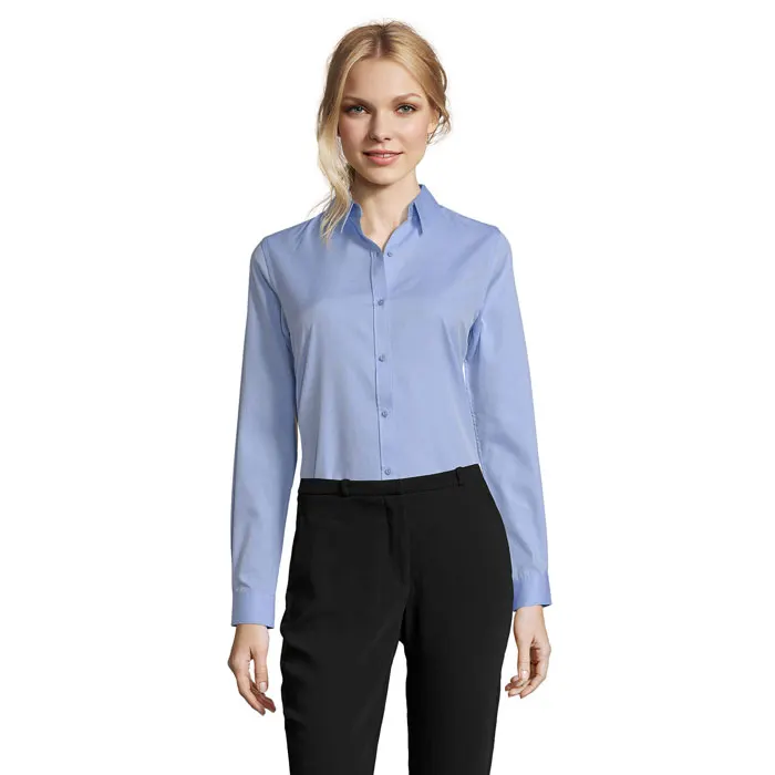 Camisa hilo teñido texturizada Brody mujer en azul cielo de algodón, vista frontal