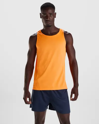 Camiseta técnica tirantes Andre 140 g bajo curvo personalizable