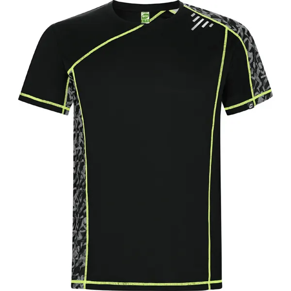 Camiseta técnica ranglán Sochi 130 g con paneles sublimados en print run negro de 50% poliéster reciclado / 50% poliéster, vista frontal