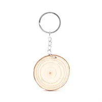 Llavero de madera natural Budan circular u ovalado de madera y metal, detalle 1