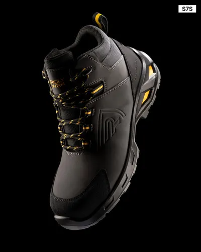 Bota laboral impermeable de piel con puntera personalizable