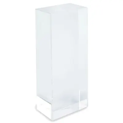 Trofeo de cristal Kio forma de torre personalizable