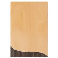 Trofeo de madera Britania 12 × 18 cm de madera, vista lateral